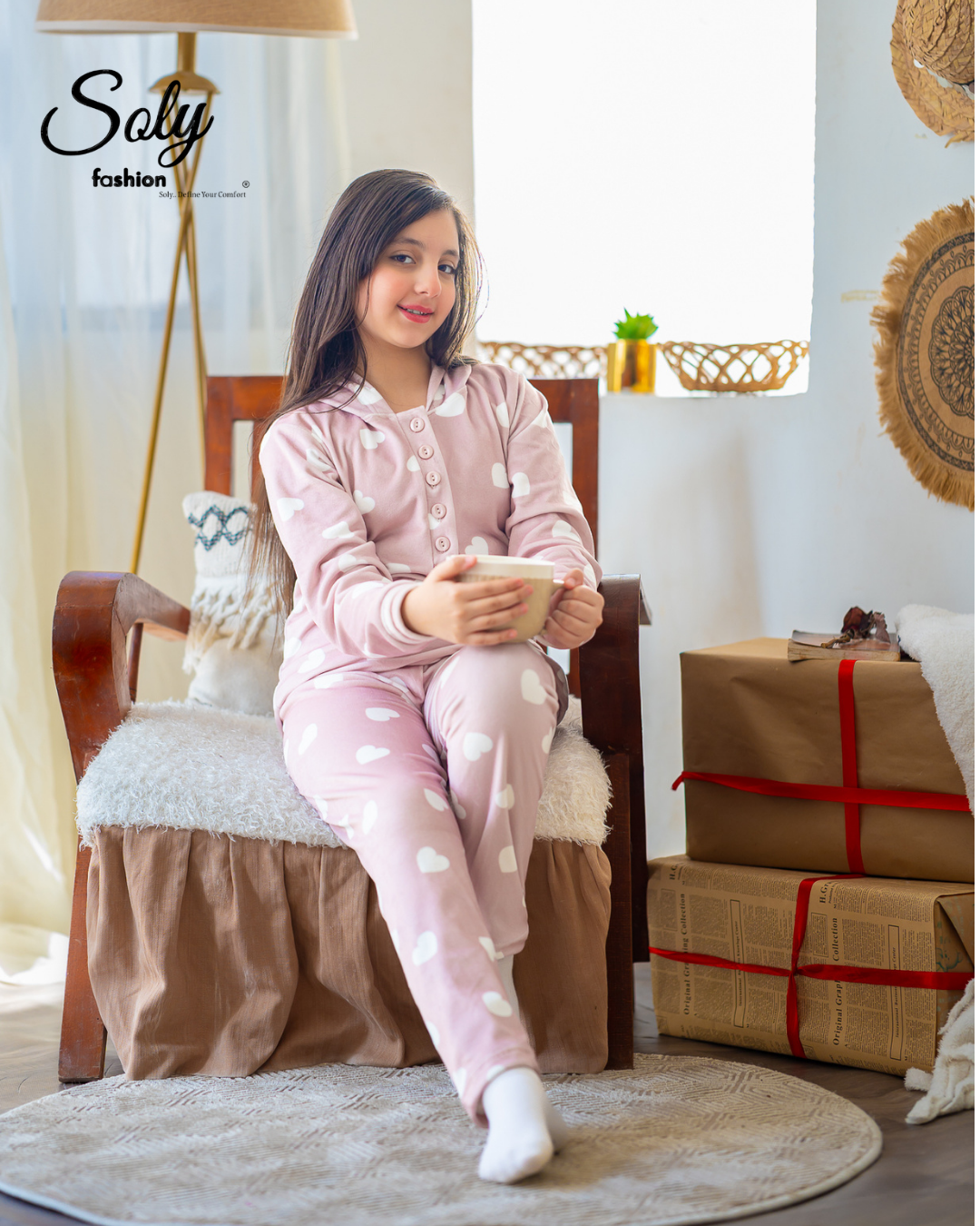 Chic Printed Velvet Pyjama Set