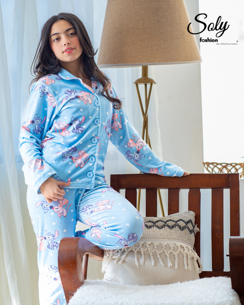 Chic Printed Velvet Pyjama Set