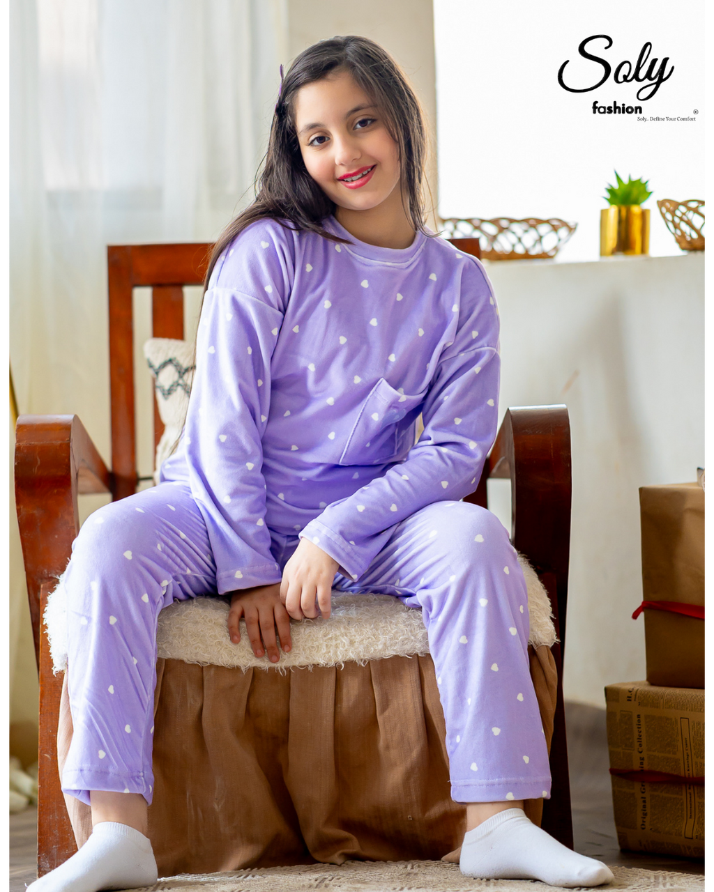 Chic Printed Velvet Pyjama Set