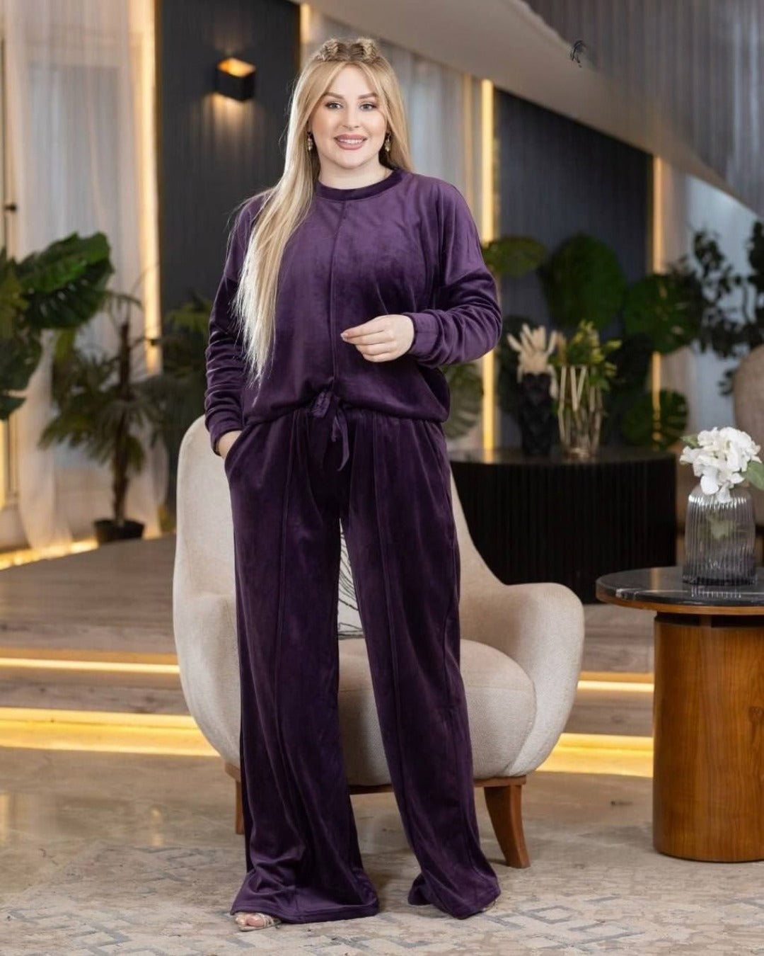 Plus Size Velvet Winter Pyjama Set – Comfortable Fit (80–110 kg)