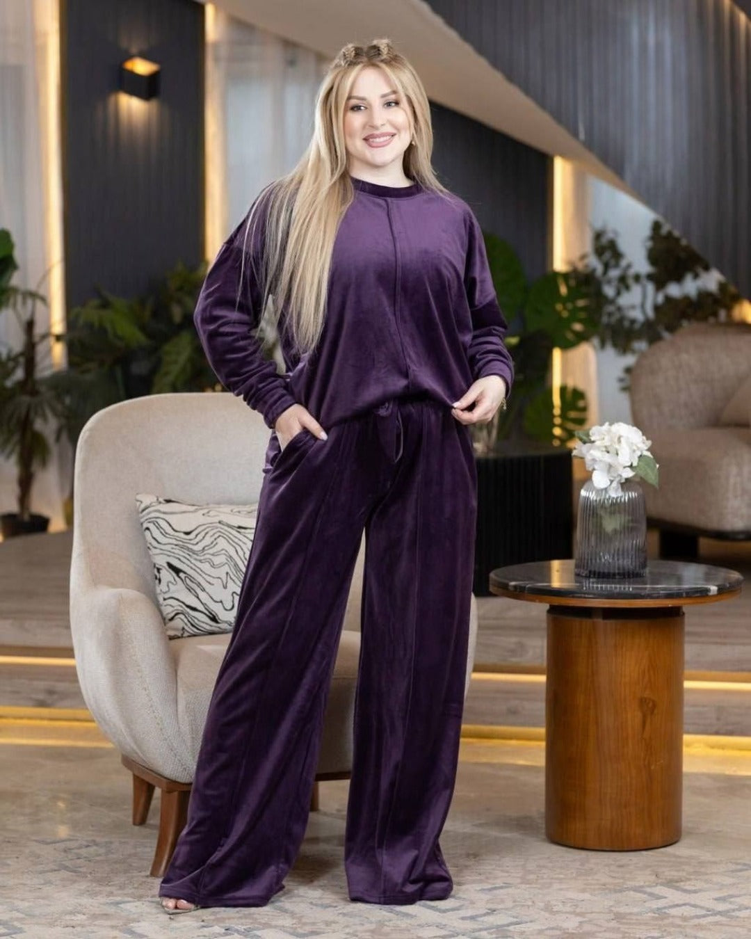 Plus Size Velvet Winter Pyjama Set – Comfortable Fit (80–110 kg)